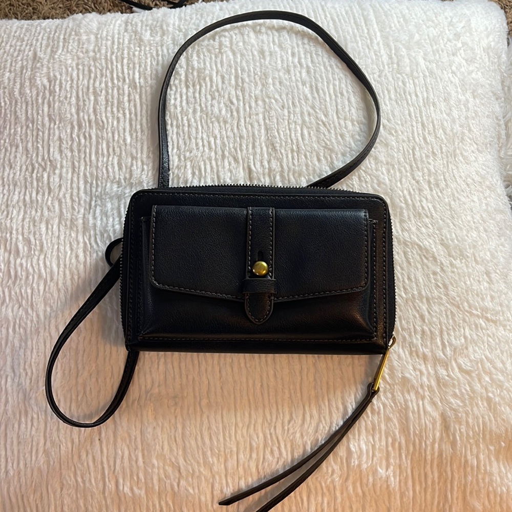 Fossil Faye Crossbody Wallet